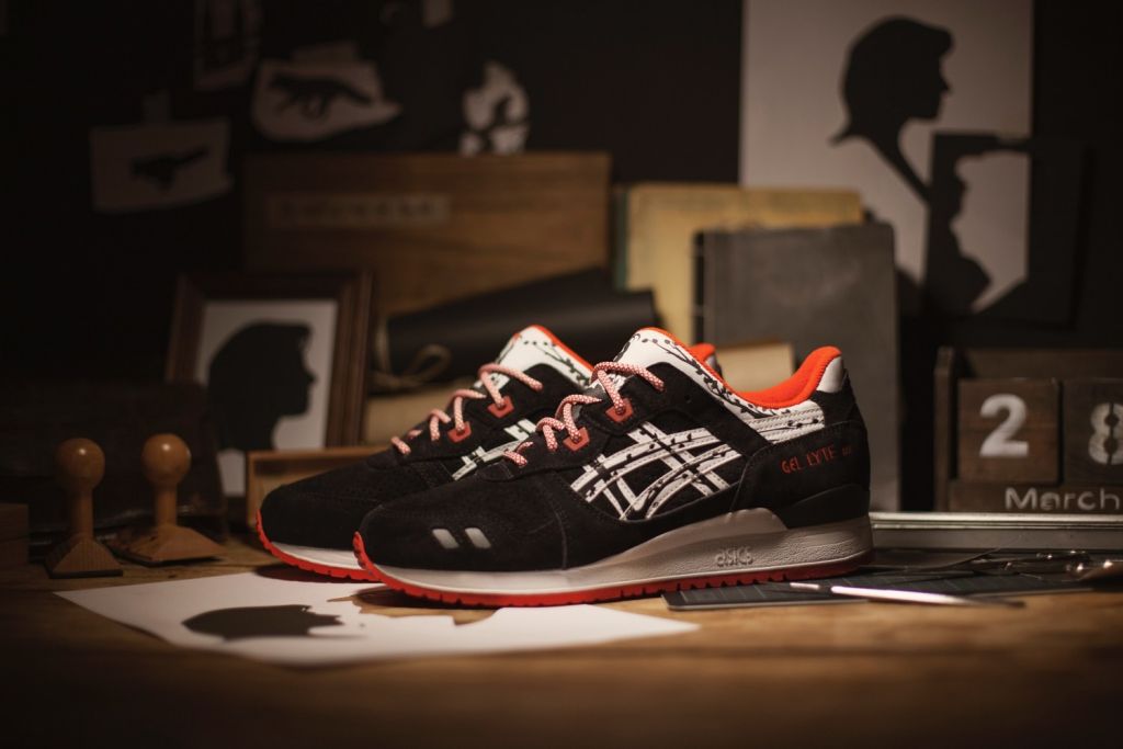 mẫu giày thể thao nam Titolo x ASICS Gel Lyte III “Papercut” - nhìn từ xa