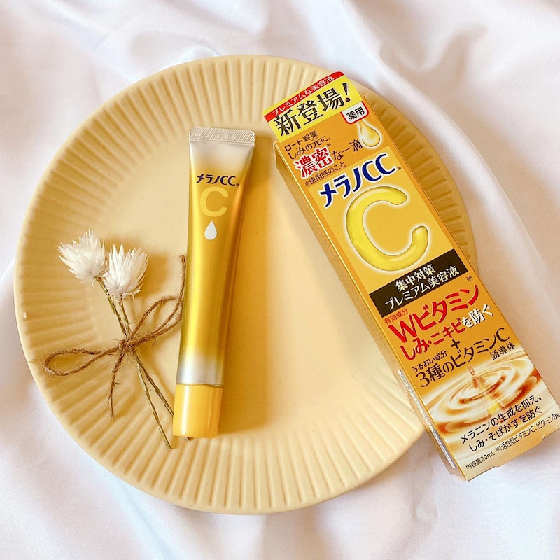 Tinh chất dưỡng trị thâm nám Serum Melano CC Premium Brightening Essence (20ml) - Nhật Bản