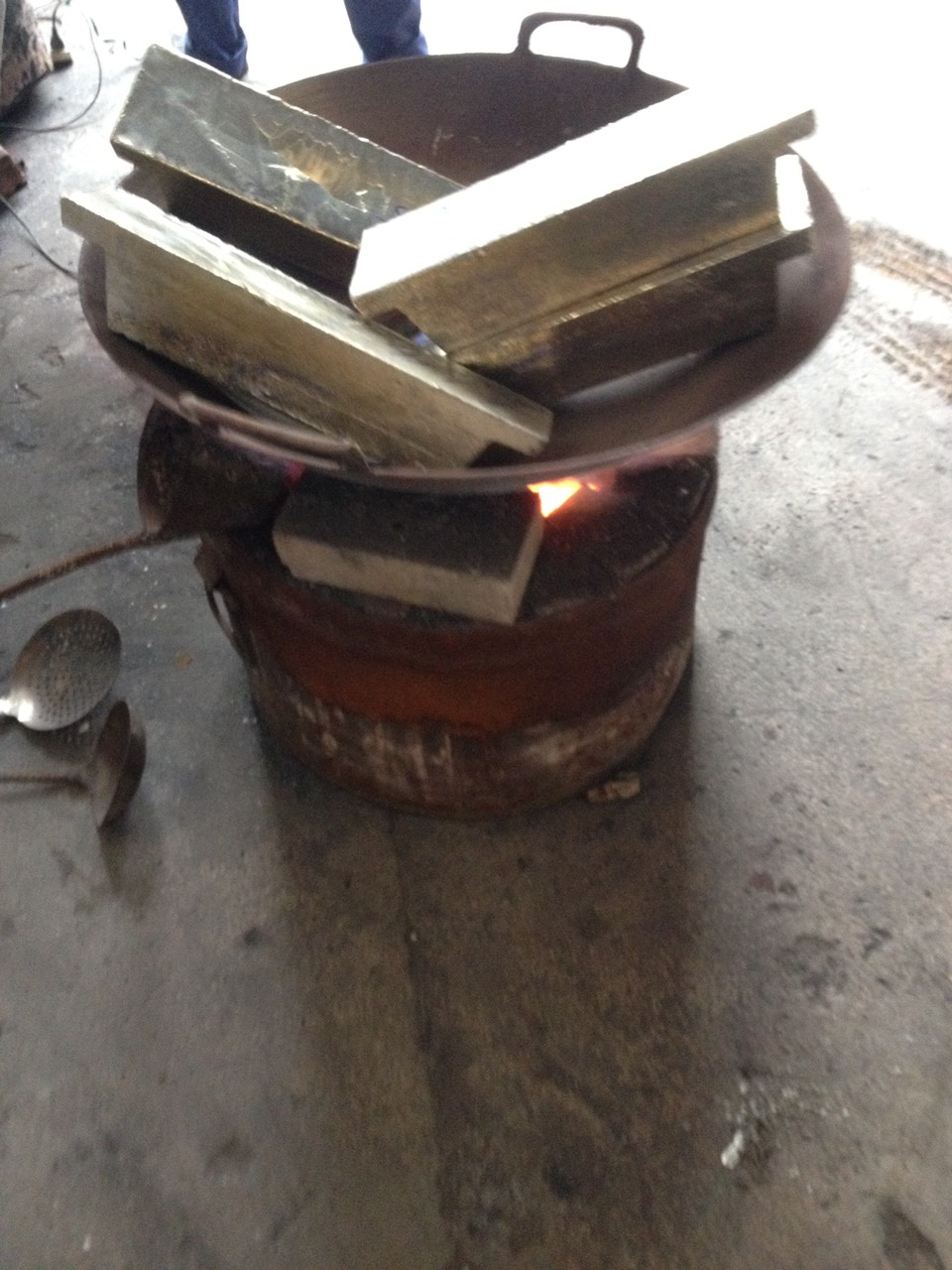 DỊCH VỤ GIA CÔNG THIẾC