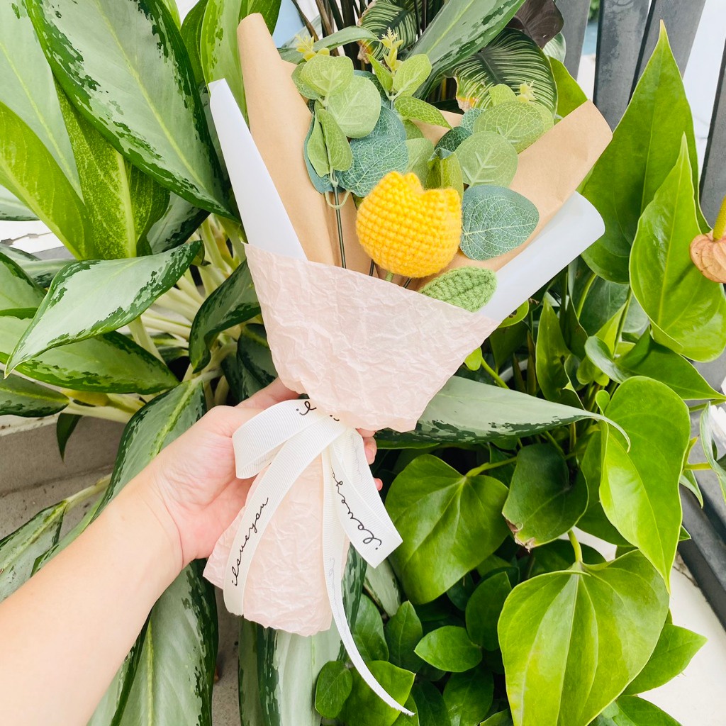 Bó Hoa Tulip LYLYCRAFT Bằng Len Handmade Đan Thủ Công Quà Tặng 8/3 Dành Cho Mẹ, Bạn Gái, Người Yêu ( Hàng Có Sẵn)