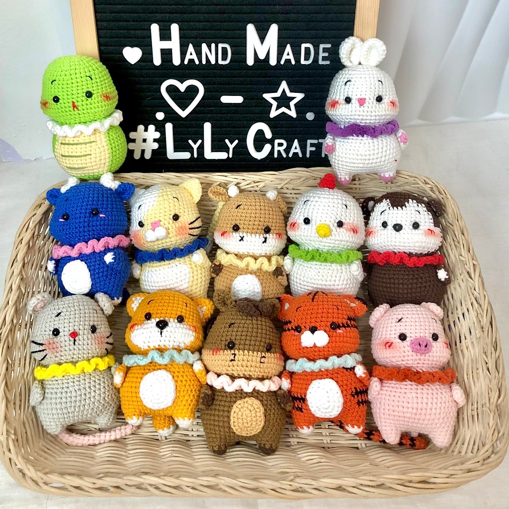 Set Quà Sinh Nhật Handmade Dễ Thương LYLYCRAFT , Móc Khoá Len 12 Con Giáp Kèm Túi Đựng  Có Sẵn Thiệp