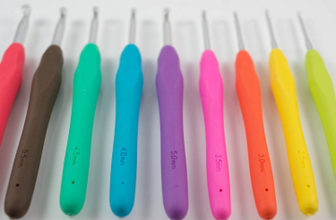 Kim móc len cho người mới bắt đầu đủ các size 2mm-10mm , dụng cụ kim móc len cán dẻo phù hợp với dòng len milk cotton