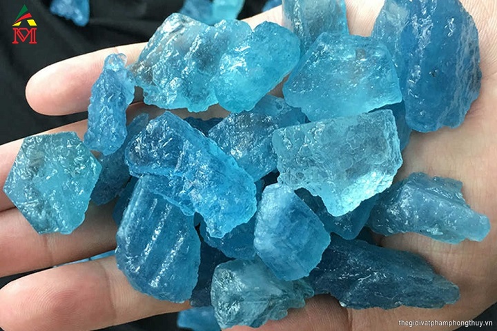 Loại đá phong thủy nào phù hợp với người mệnh Thủy