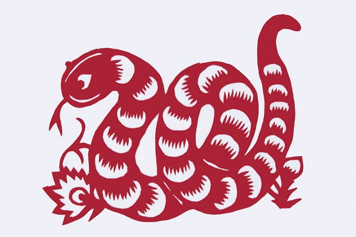 https://bizweb.dktcdn.net/100/268/764/articles/linh-vat-ran-trong-phong-thuy-co-y-nghia-nhu-the-nao.jpg?v=1582858180770