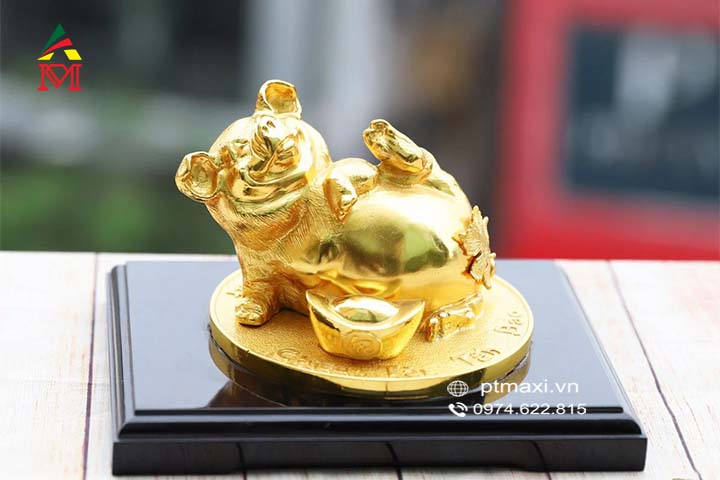 Tuổi hợi hợp với đá phong thuỷ màu gì?