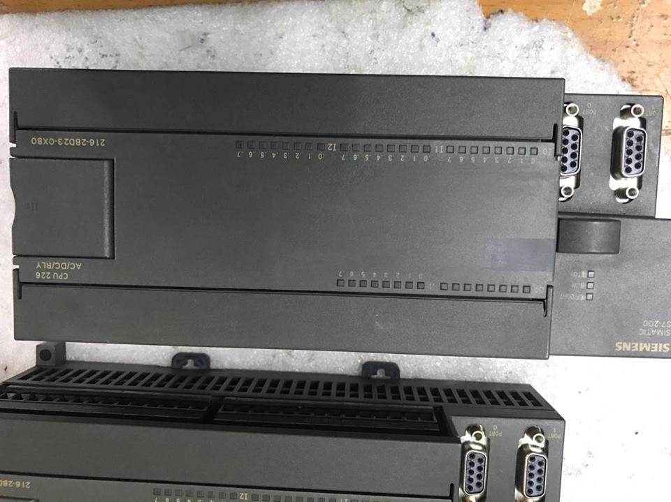 CPU226 AC/DC/RLY: 6ES7 216-2BD23-0XB0 S7-200 PLC