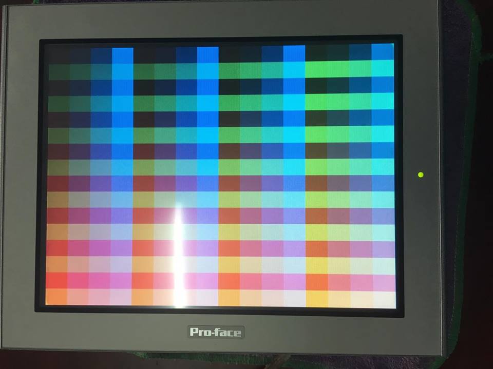 Màn hình Pro-face 10.4