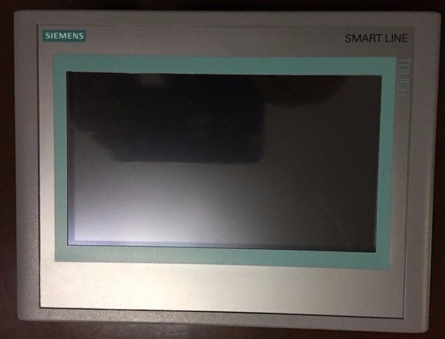 Cảm Ứng Màn Hình Smart 700iE HMI Siemens