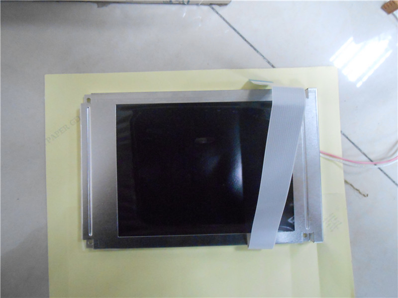 LCD  SX14Q006