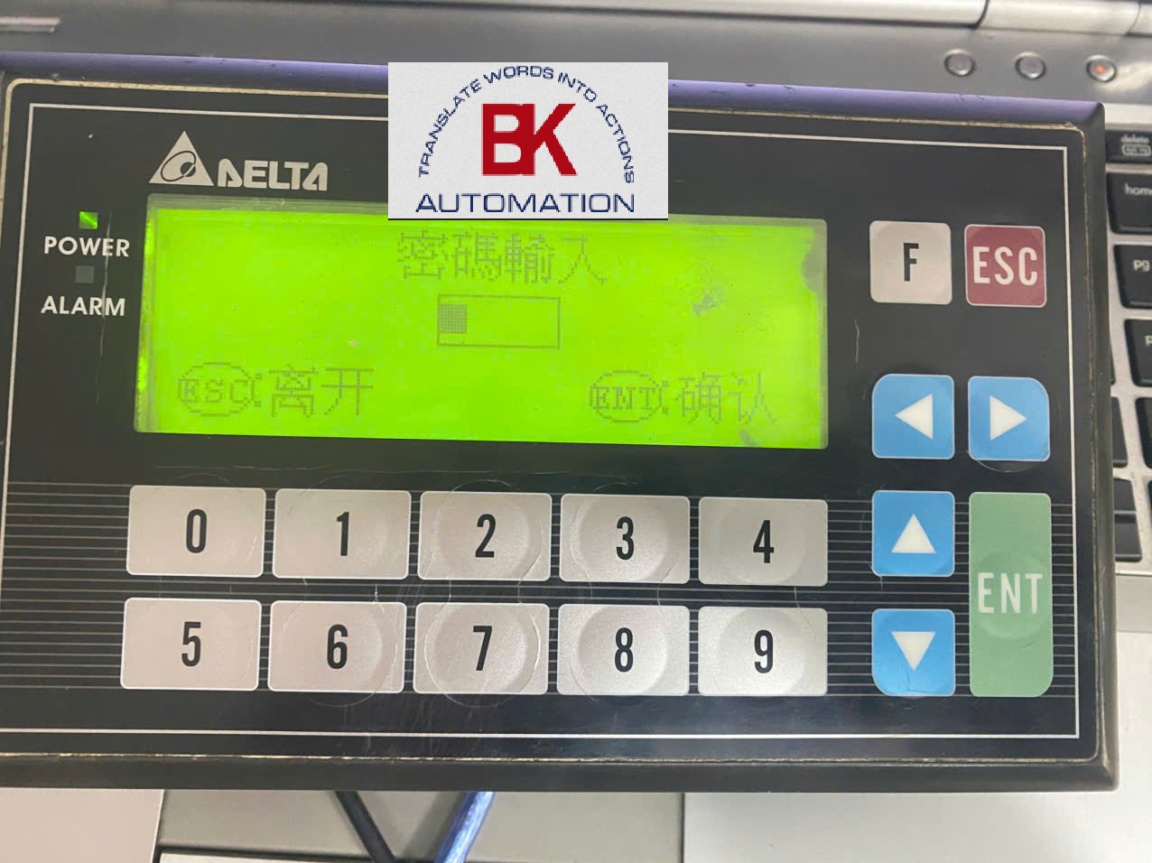 Crack password màn hình tích hợp PLC TP04P-22XA1R