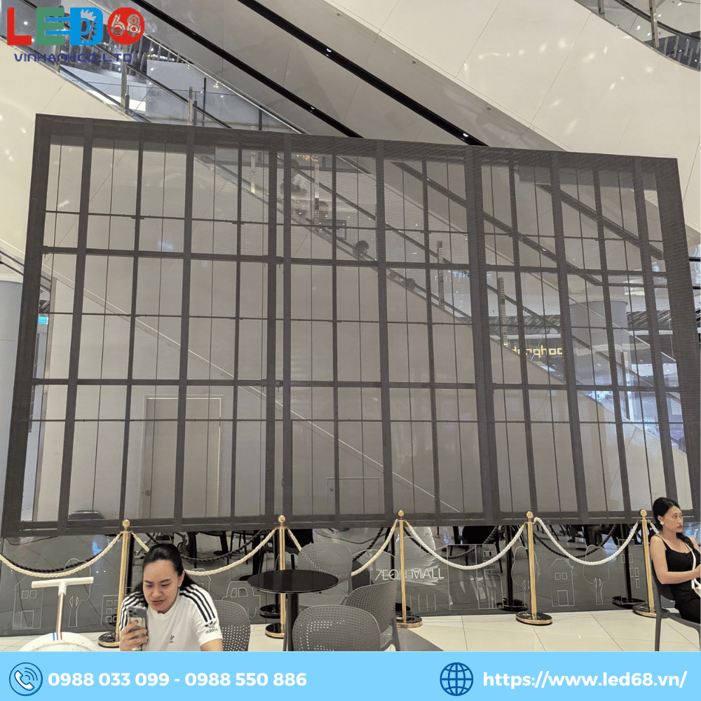 Màn hình LED trong suốt tại Aeonmall