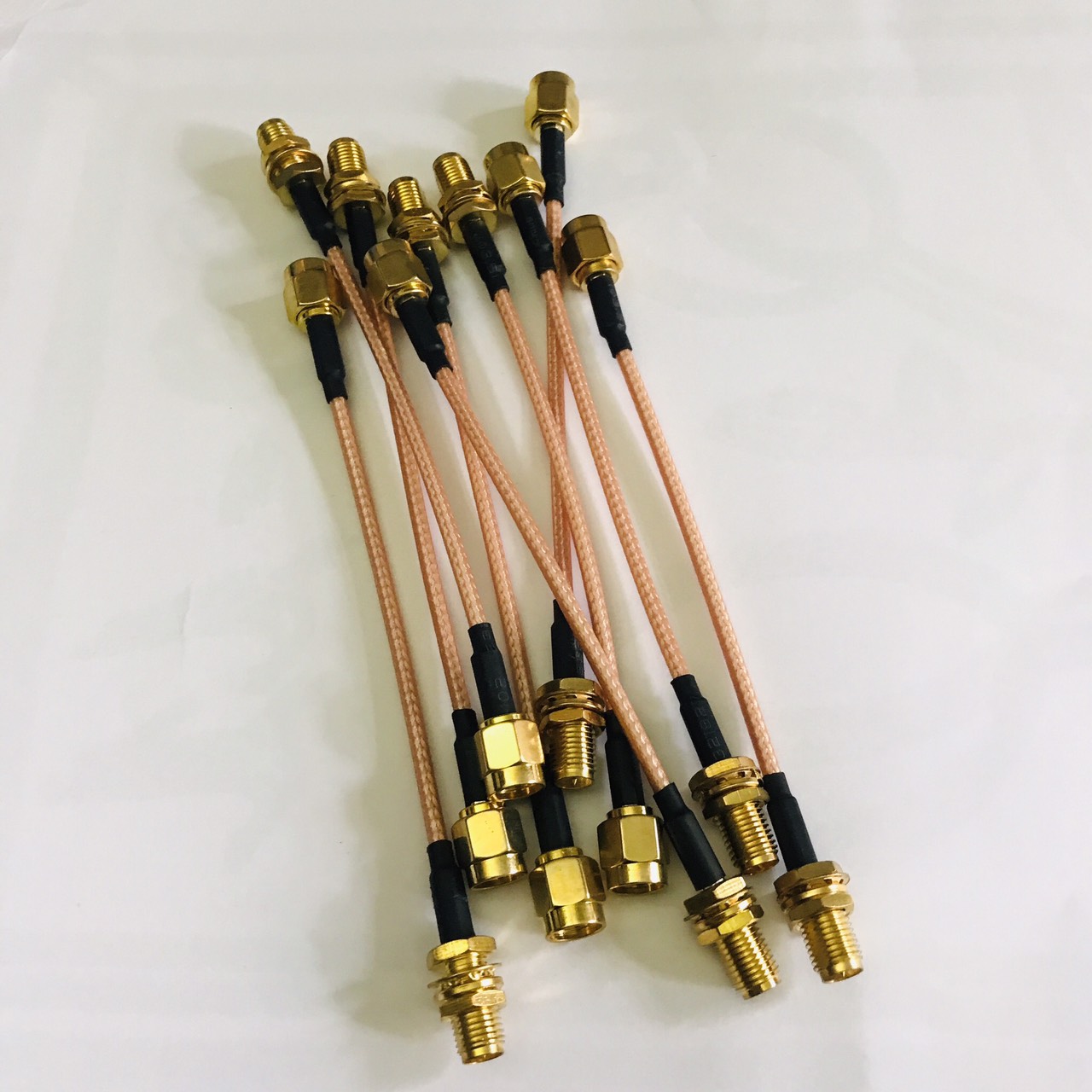 Jack cắm SMA kết nối các thiết bị 