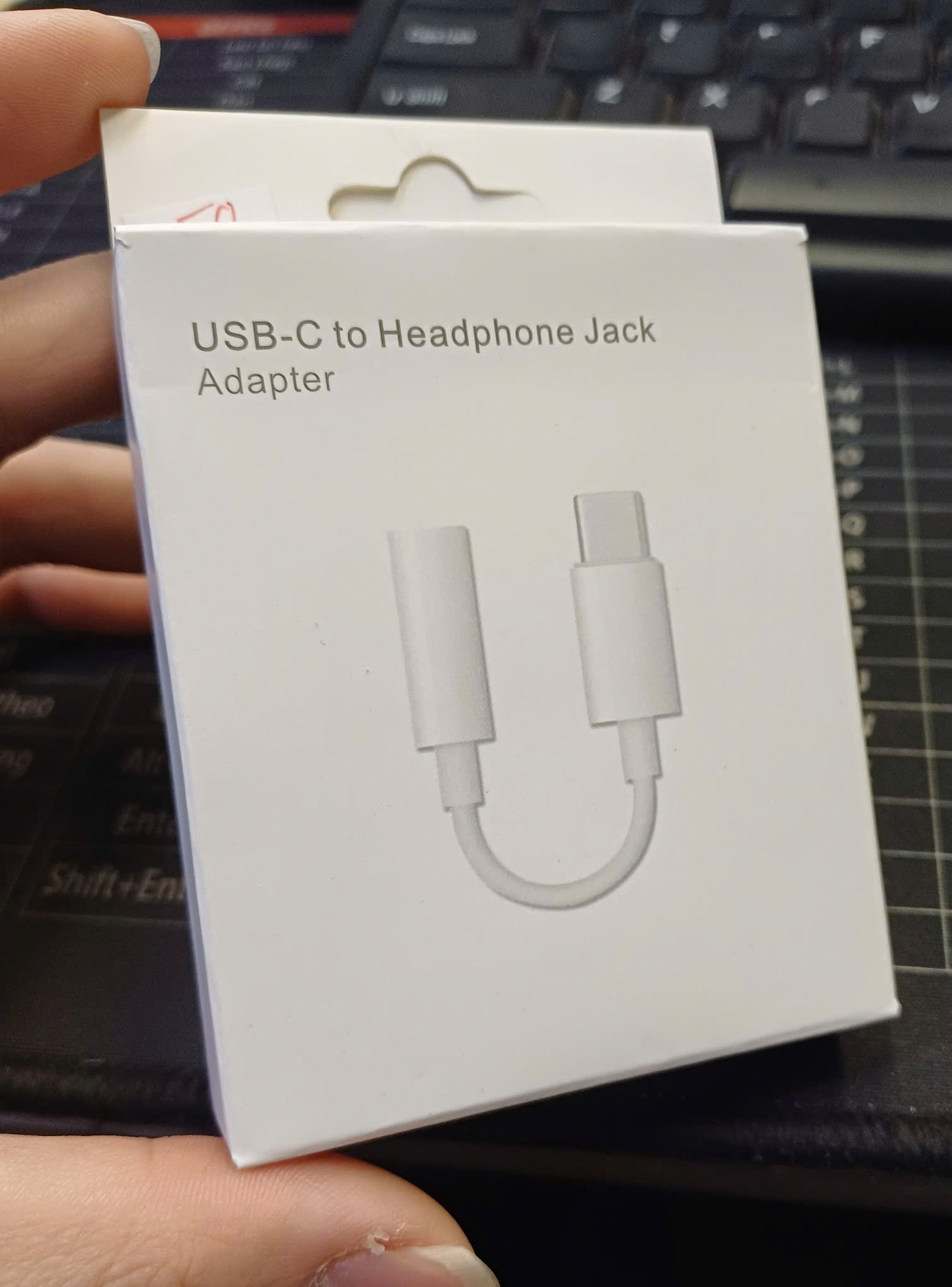 Cáp chuyển USB-C sang jack tai nghe 3.5mm – Nghe nhạc, gọi điện tiện lợi