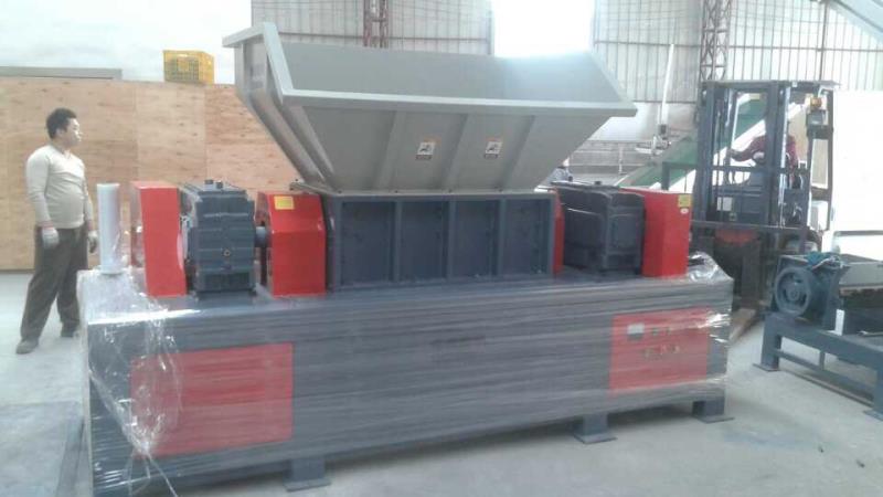 may-nghien-nhua-la-gi