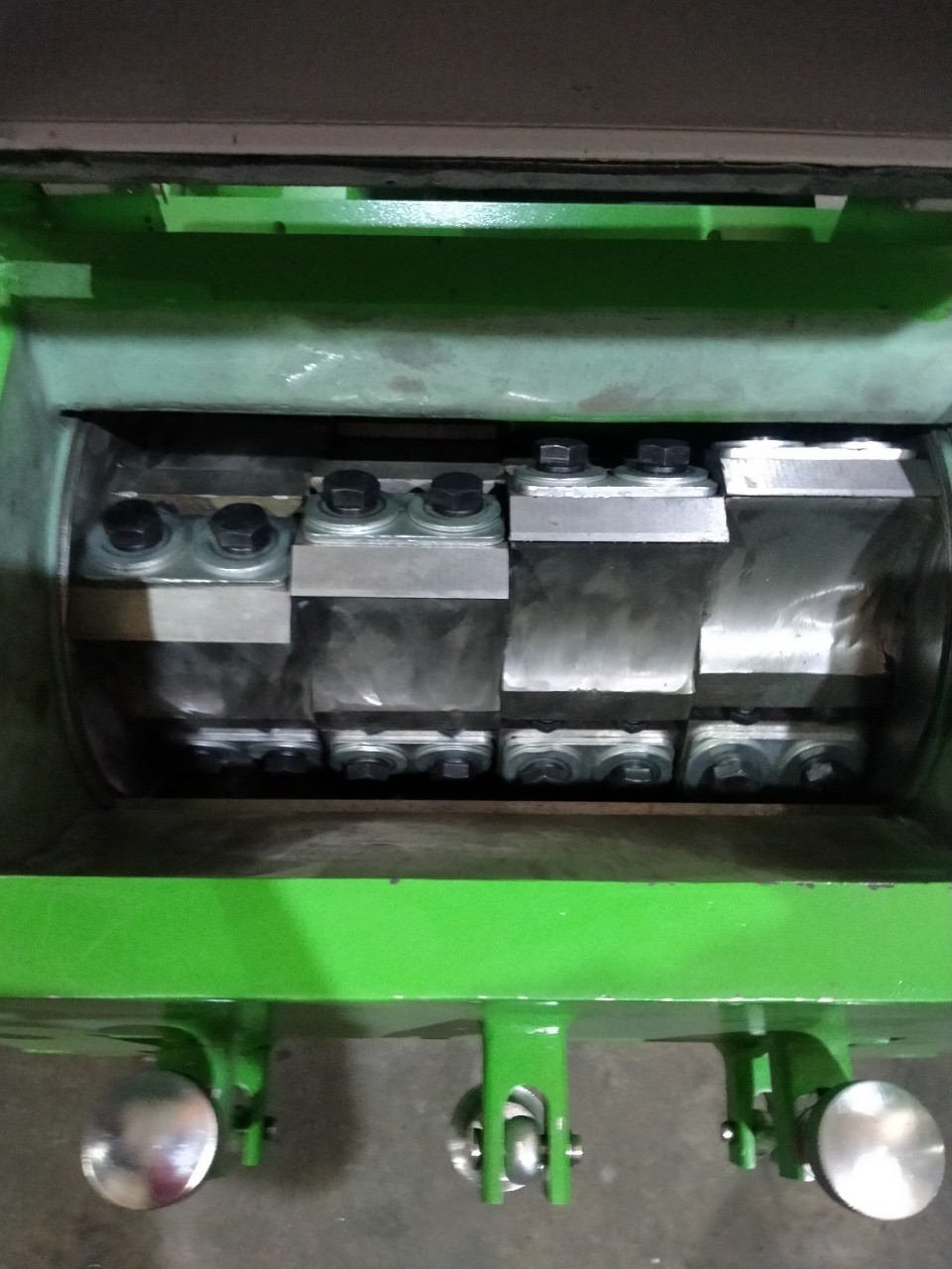 Buồng băm máy băm nhựa