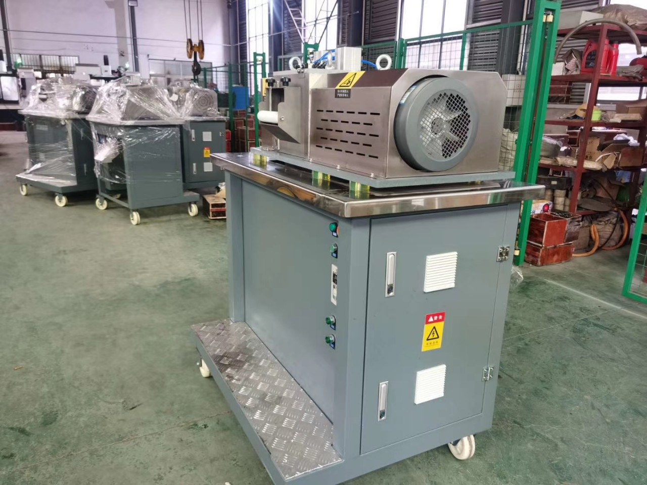 Máy cắt hạt cho máy tạo hạt nhựa dạng sợi