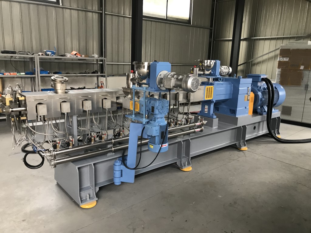 Máy ó nhựa 2 trục tạo hạt nhựa