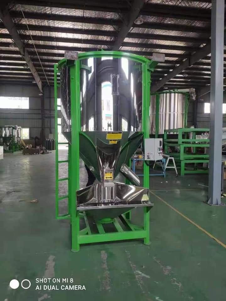 thùng trộn đứng