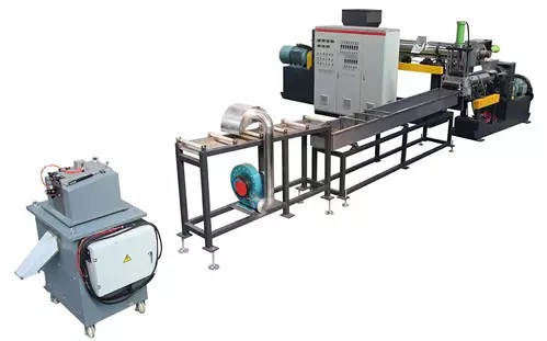 Máy tạo hạt nhựa từ phế liệu giúp bảo vệ môi trường