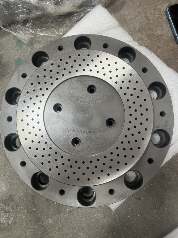 Đầu khuôn cắt hạt của máy tạo hạt