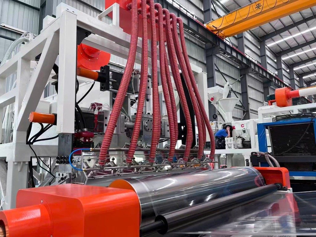 Con lăn trong hệ thống sản xuất màng nhựa