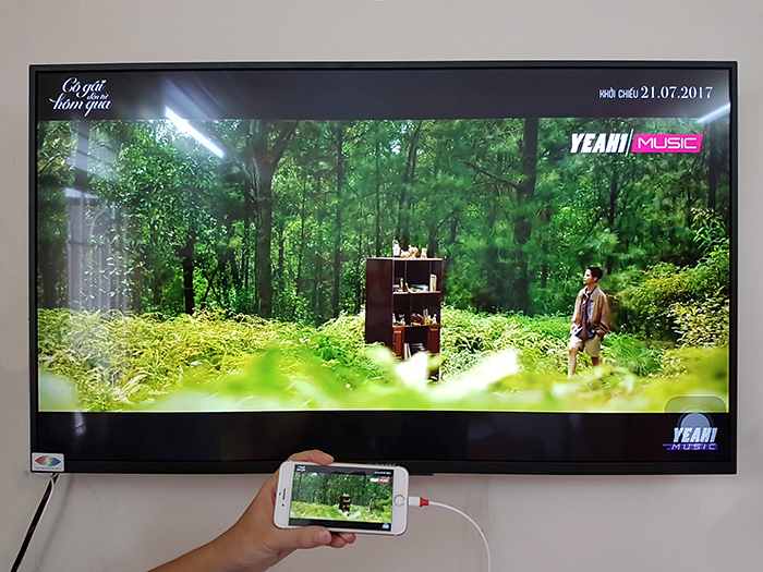 Hướng dẫn kết nối iPhone với Tivi qua dây cáp Lightning to HDMI