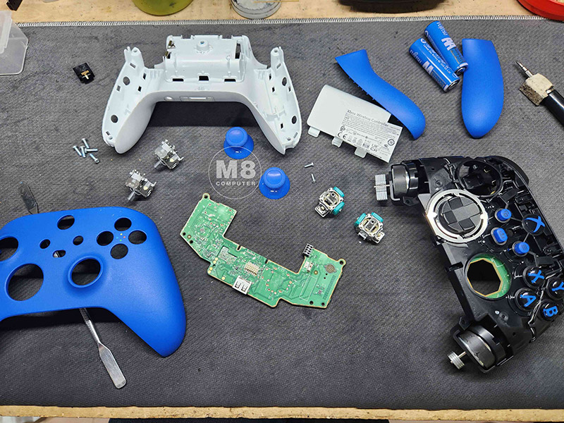 Sửa tay cầm Xbox Series lỗi trôi cần điều khiển