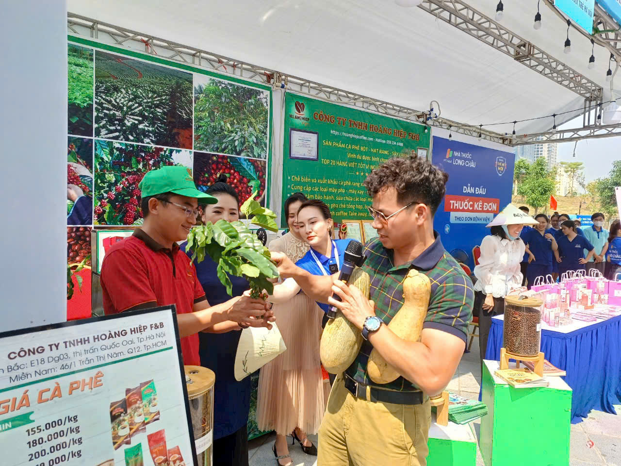 hoang-hiep-coffee-chuong-trinh-livestream-ket-noi-va-tieu-thu-san-pham-ocop-tp-h