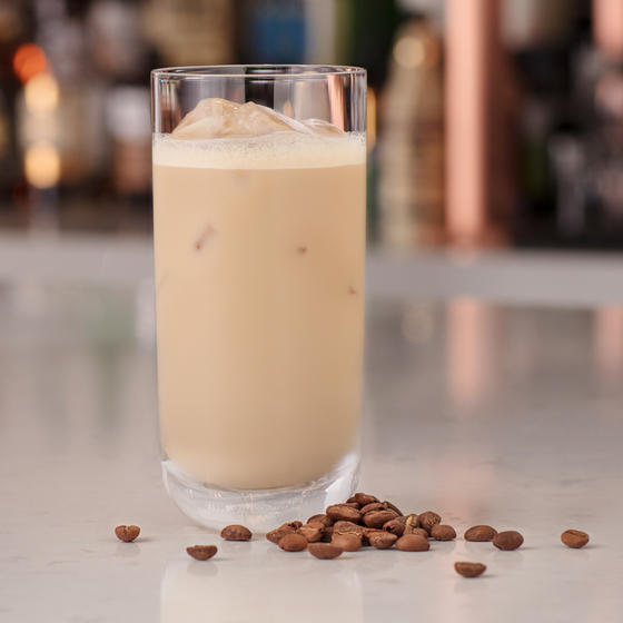 Cách kết hợp cà phê với rượu để tạo cocktail độc đáo