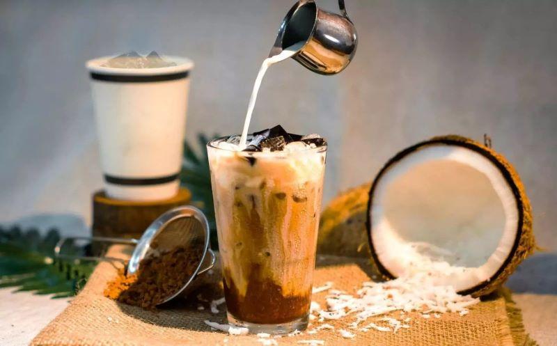 Cách Làm Cà Phê Cốt Dừa Đá Mịn Mượt – Ngon Như Quán Chill