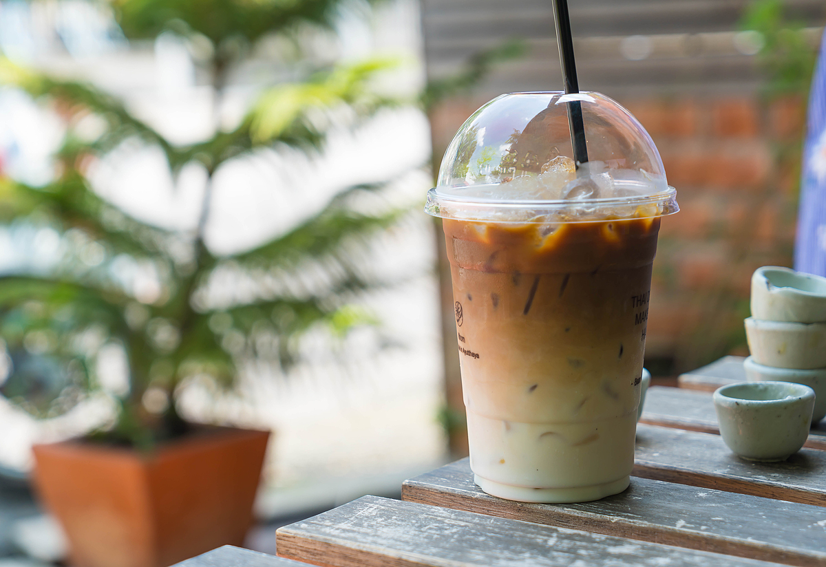 Cách pha cà phê sữa đá ngon như quán phố
