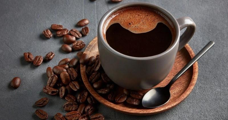 Có nên uống cà phê mỗi ngày? Lợi ích và lưu ý bạn cần biết