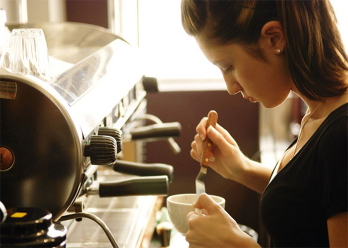 Công thức pha cà phê máy ngon bạn nên biết