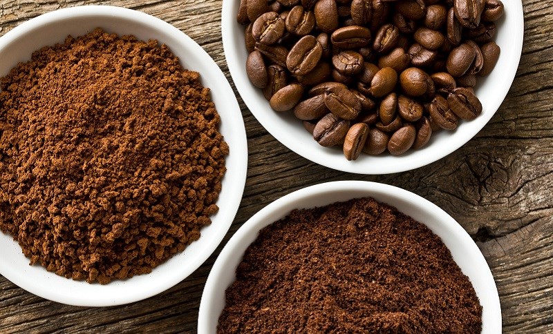 Hướng dẫn xay cà phê nguyên hạt chuẩn vị như barista
