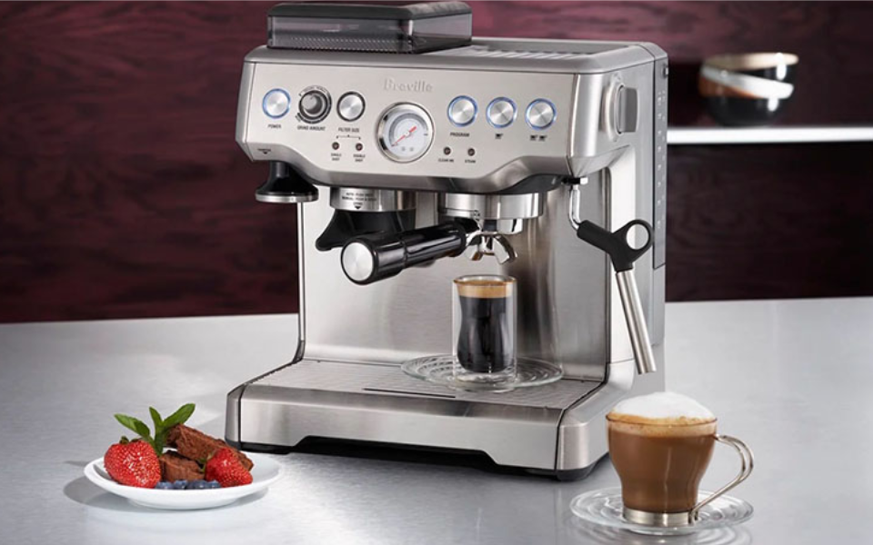 Máy pha cafe mini có thật sự đáng mua? Ưu và nhược điểm