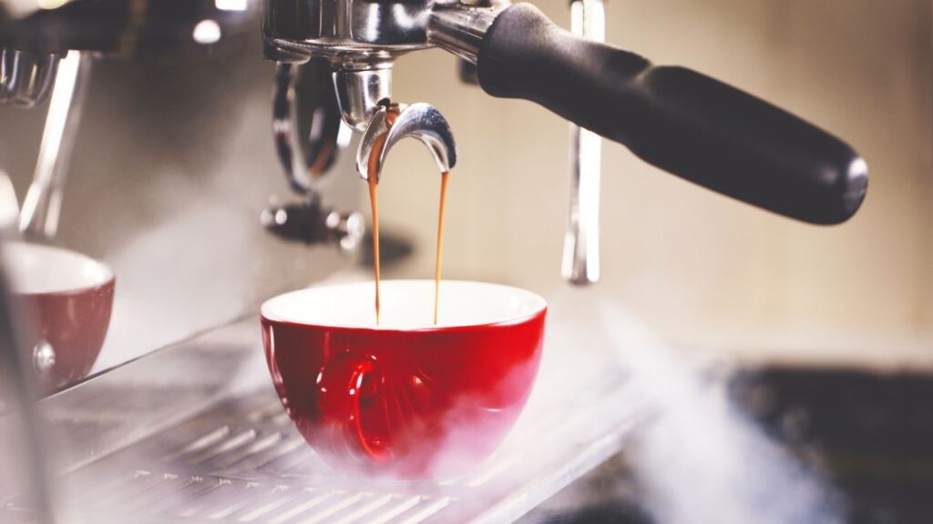 Máy pha cà phê không nóng hoặc nước không đủ nhiệt – Cách sửa chữa hiệu quả