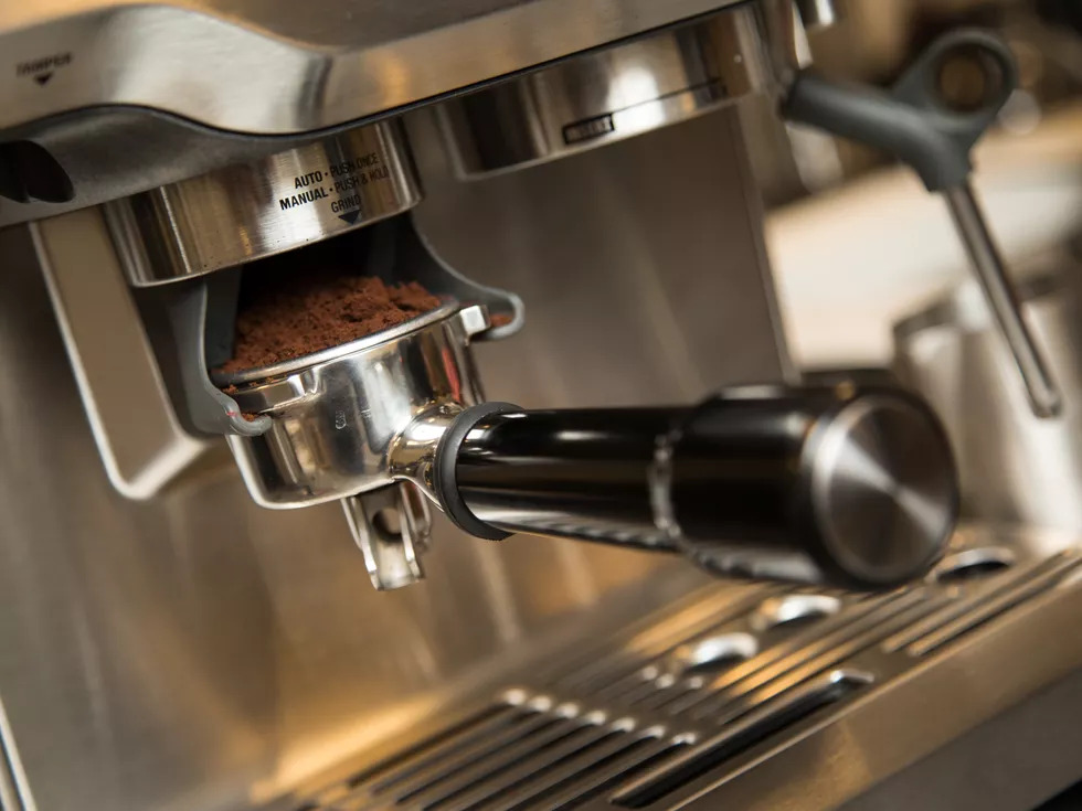 Những sai lầm phổ biến khi sử dụng máy pha cà phê khiến cà phê kém vị