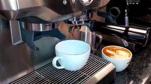 Cách pha cafe Capuchino ngon bằng máy pha cà phê cực chuẩn