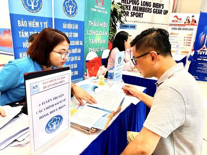 BHXH TP.HCM hướng dẫn, làm rõ nội dung Công văn số 4916/BHXH-QLT về việc hướng dẫn liên quan đến các khoản hỗ trợ và căn cứ đóng BHXH bắt buộc.