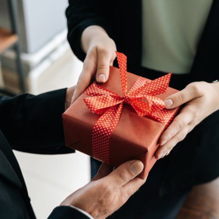 Hướng dẫn lập hóa đơn đối với hàng hóa, dịch vụ dùng để cho, biếu, tặng theo Công văn số 8879/HYE-QLDN2