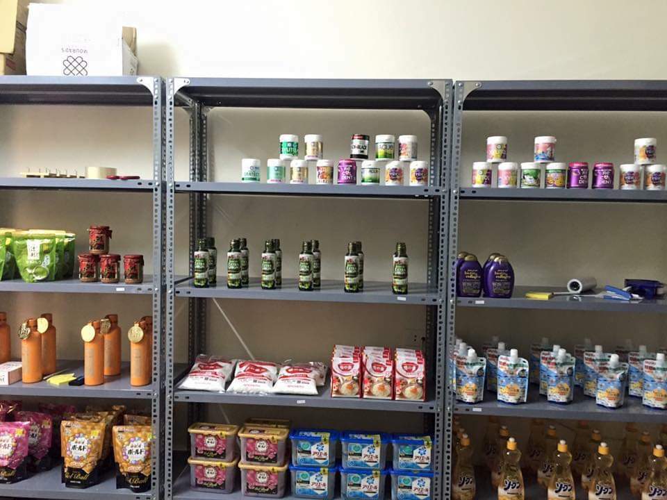 Sắt V lỗ làm kệ – Giải pháp tối ưu cho không gian lưu trữ thông minh