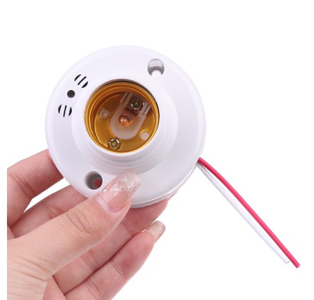 Đui Đèn Cảm ứng Ánh Sáng E27 Chui Tròn