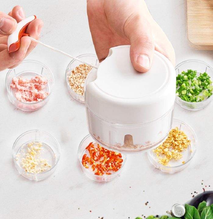 Dụng Cụ Xay Tỏi Ớt Dây Rút