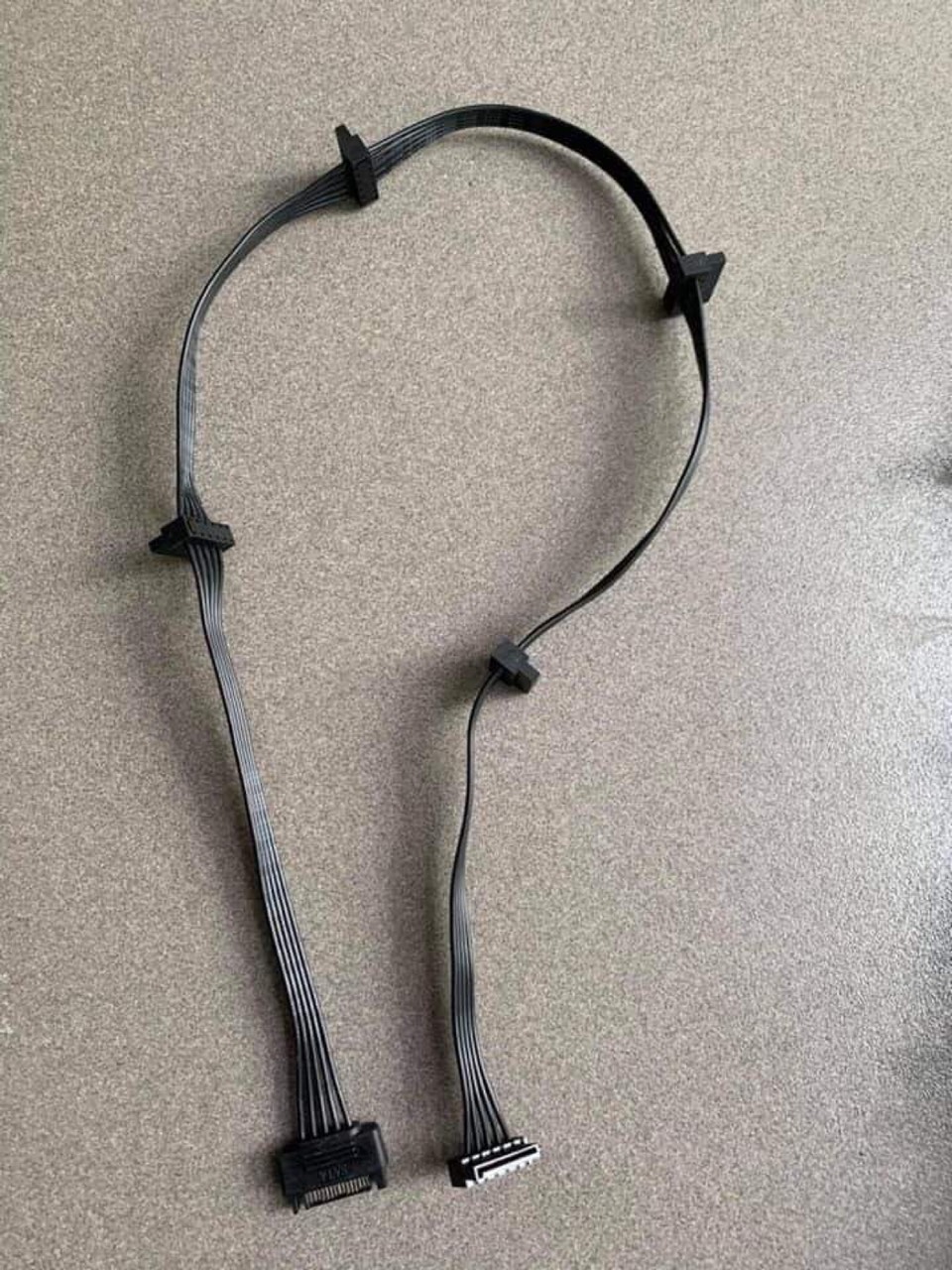 Cáp chia nguồn SATA 1 ra 5