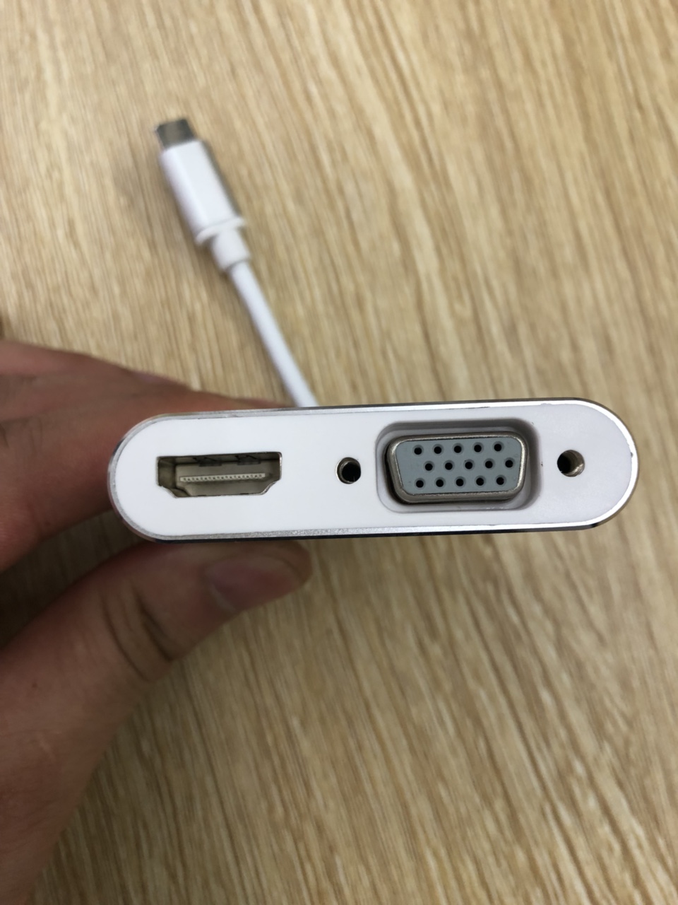 Cáp Type  USB 3.1-C to HDMI + VGA