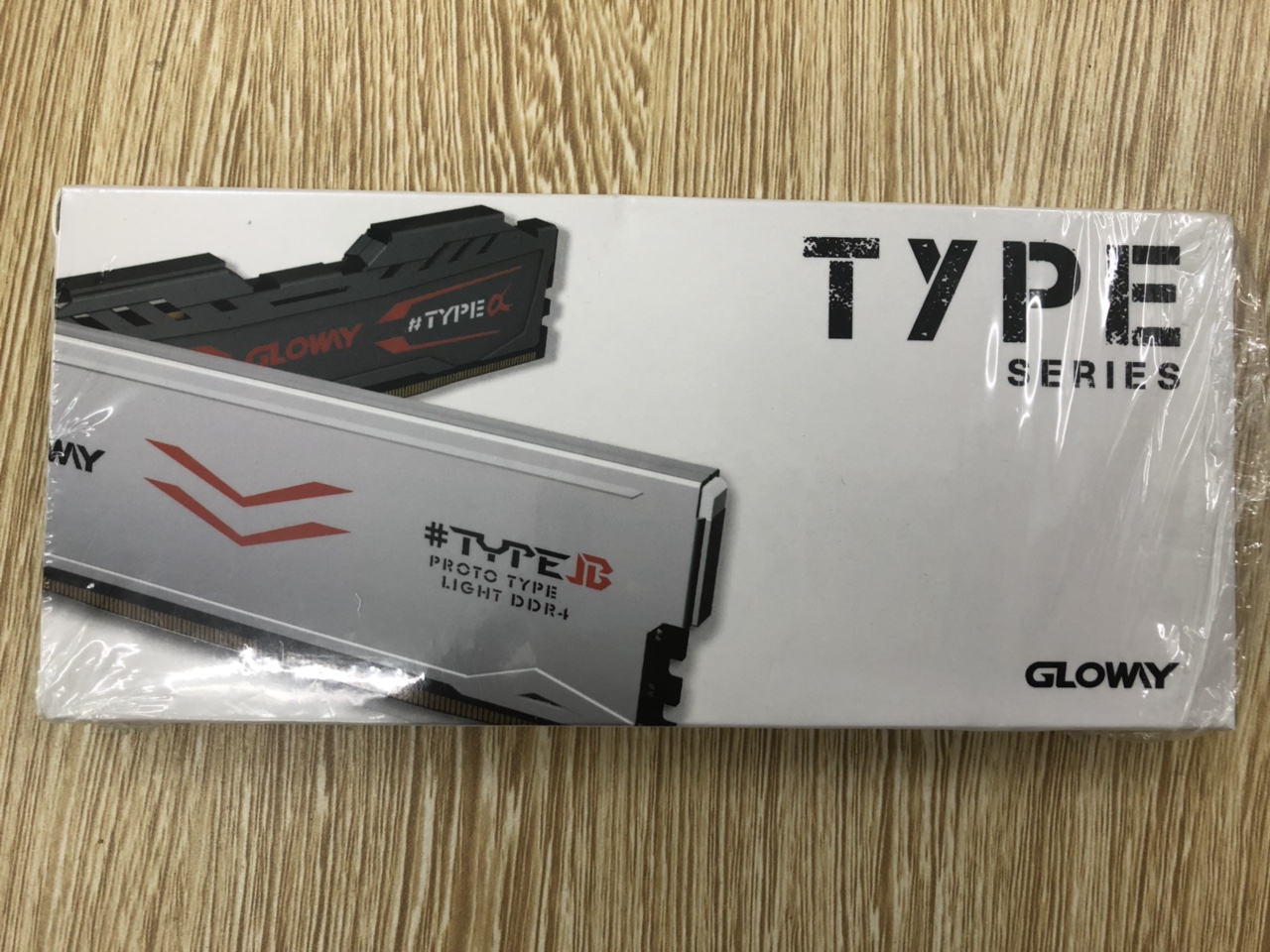 Ram  GLOWAY DDR4 4G Bus 2400 Tản Nhiệt thép