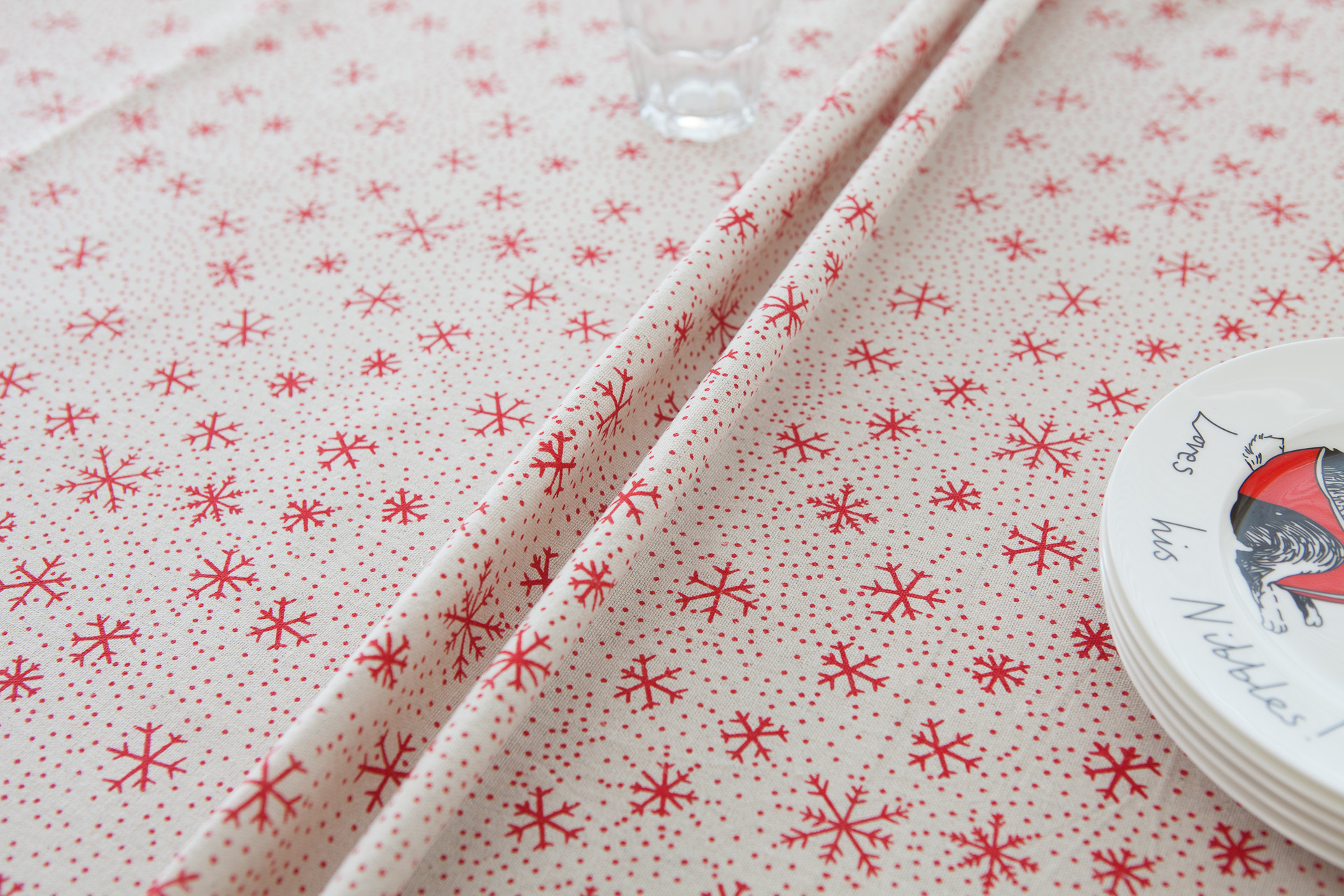 TB293 - Khăn trải bàn bông tuyết đỏ