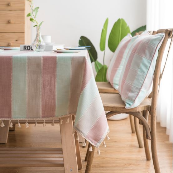 TB325 - Khăn trải bàn kẻ sọc hồng xanh