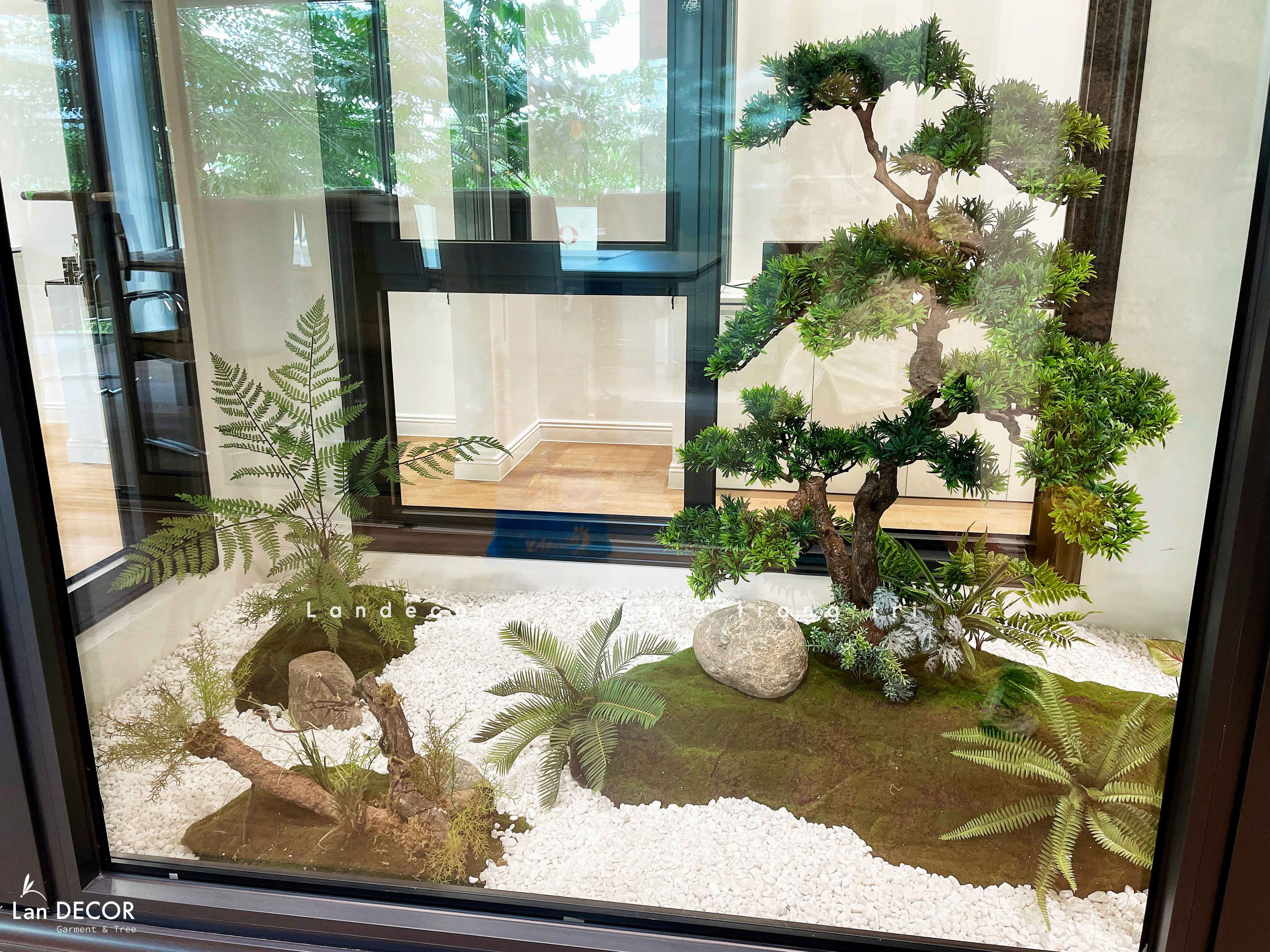 Thi Công Tiểu Cảnh - Thiết Kế Tiểu Cảnh Tùng Bonsai Giả, Nâng Tầm Không Gian Sống
