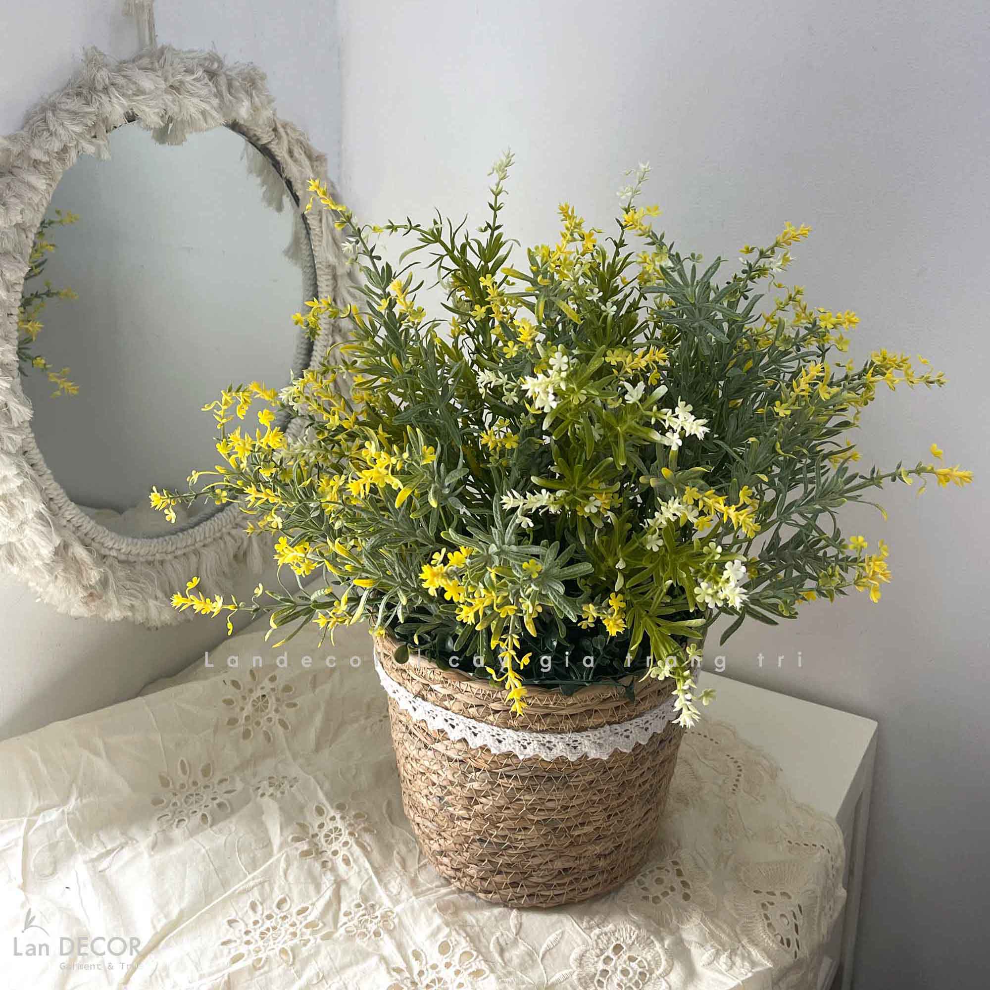 Giỏ Hoa Giả Thiết Kế - Giỏ Hoa Oải Hương Vàng Decor Góc Làm Việc Xinh Xắn (45cm)- CC1427